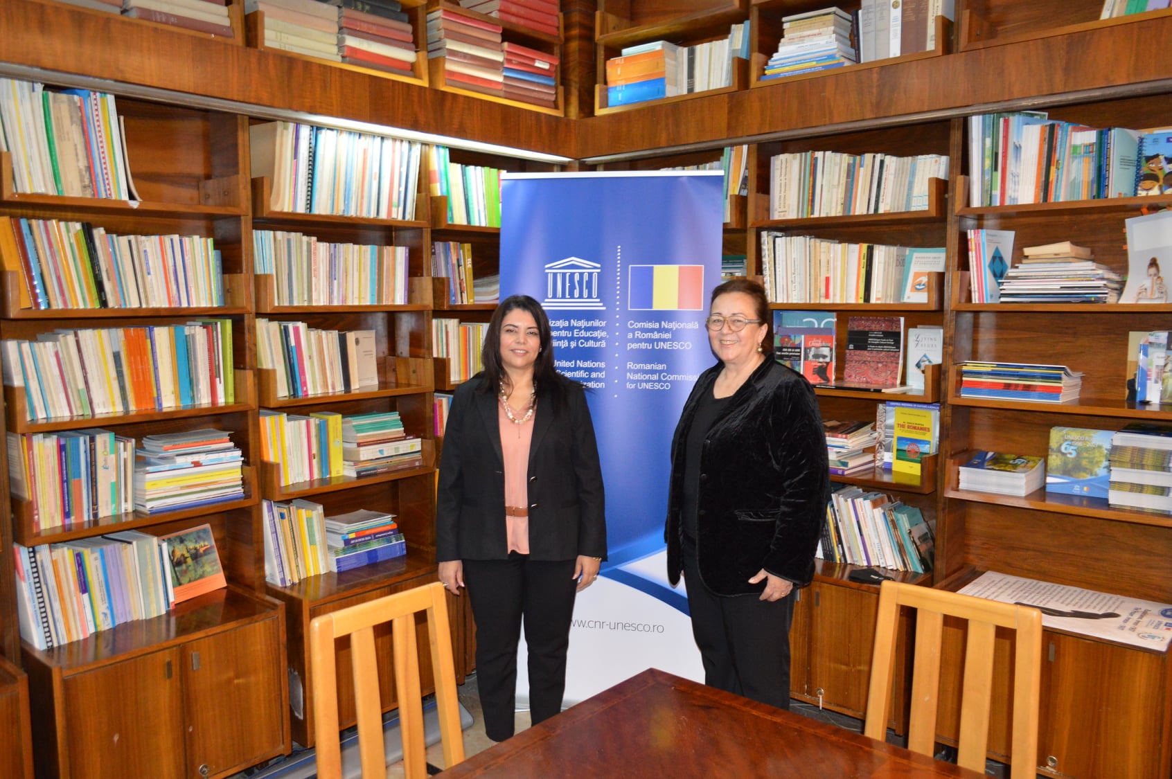Întâlnire cu ES Doamna Raja Jhinaoui Ep Ben Ali, ambasador al Tunisiei la București