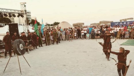 Fotografie de la Festivalul Kara ulîs kurultai, sub patronaj CNR UNESCO