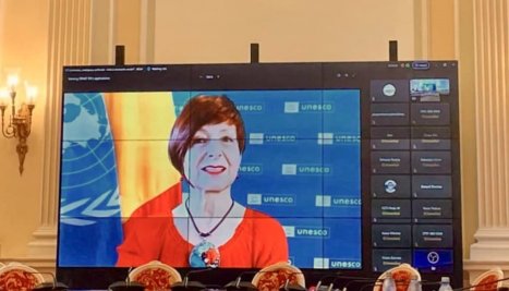 Fotografie de la Conferința ”Inteligența artificială: etică și drepturile omului”