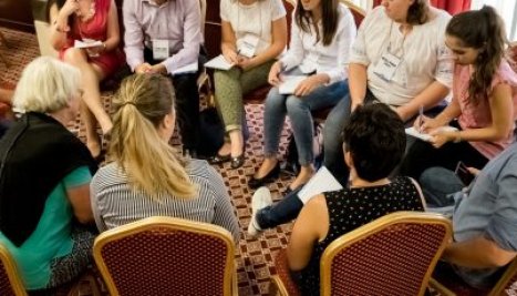 Fotografie de la Femeile și fetele, actori – cheie în dialogul intercultural