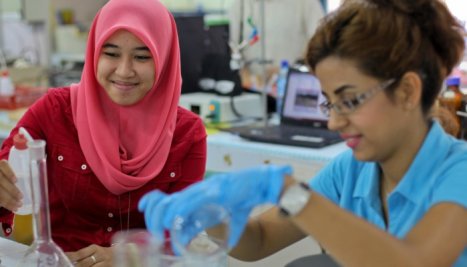 Fotografie de la UNESCO International Symposium and Policy Forum, “Cracking the Code: Girls’ Education in STEM”