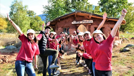 Fotografie de la Proiecte, activități și evenimente în Geoparcul ”Țara Hațegului”