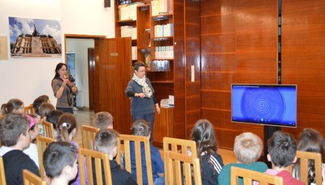 Fotografie de la School documentary visits