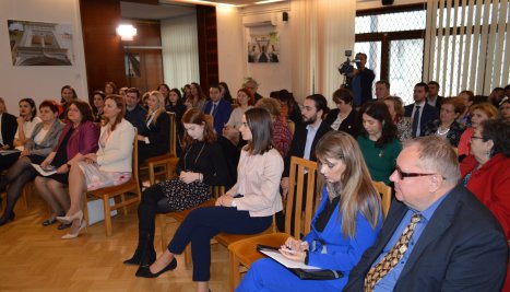 Fotografie de la Marcăm Ziua Internațională a Femeii prin lansarea ediției a II-a a proiectului „Academia UNESCO a Tinerelor Femei”