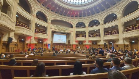 Fotografie de la History and Art in Romania - Spiritual Perspectives at the Palace of the Patriarchate
